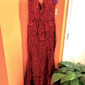 WINDSOR PROM DRESS  mermaid glitter Elegant Red Sequin Evening Gown formal dress